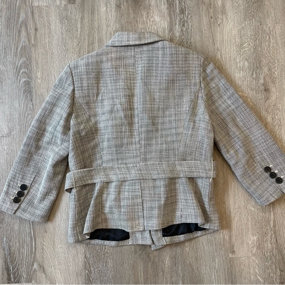 THE LIMITED Gray Tweed Belted Cropped Sleeve Blazer - Size L - Picture 5 of 10